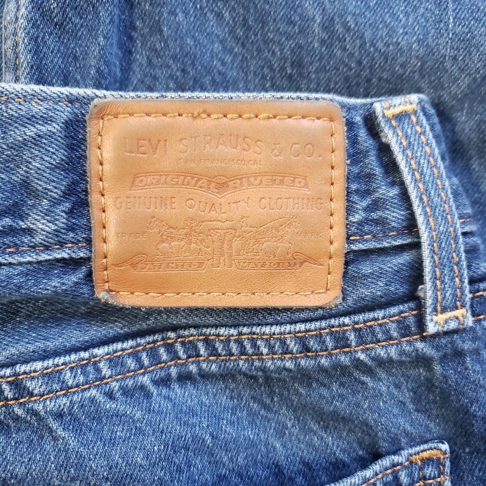 Levi's Premium Loose Taper Crop Jeans Blue Medium Wash Denim Size 27 - Picture 4 of 13